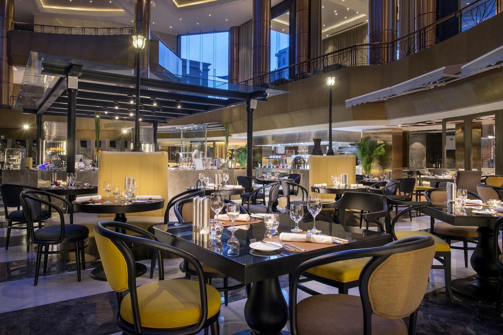 Готель Sofitel Zhengzhou International Екстер'єр фото
