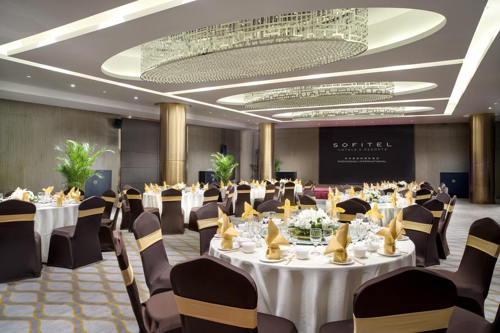 Готель Sofitel Zhengzhou International Екстер'єр фото